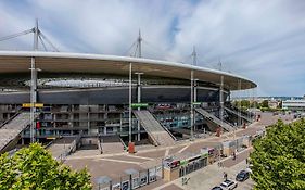 Novotel Suites Paris Saint Denis Stade